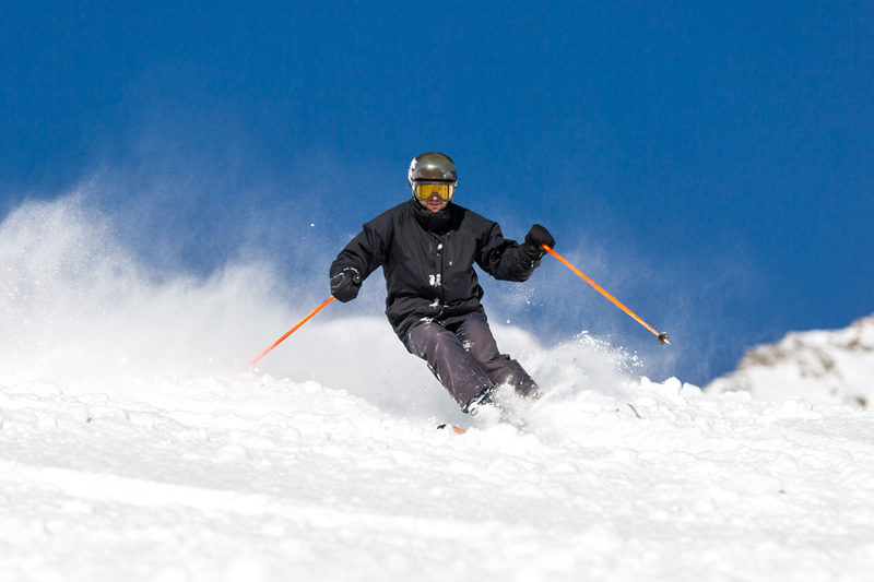 Skiing-Alpine